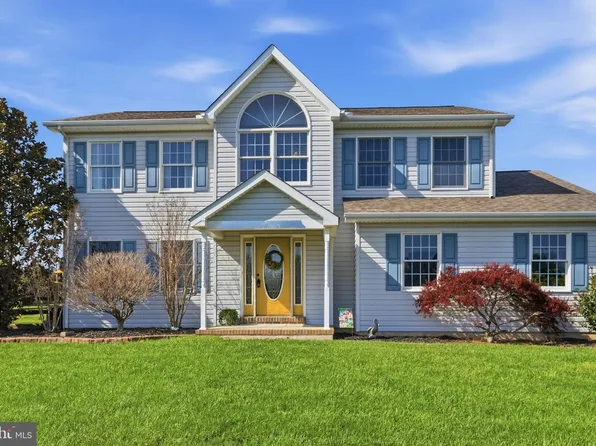 236 Integro Dr, Clayton, DE 19938