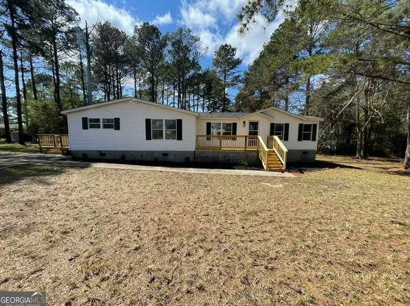 105 Senimor Ct, Perry, GA 31069