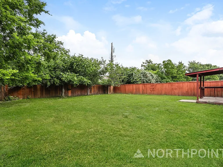 521 Jean Dr — Photo 15