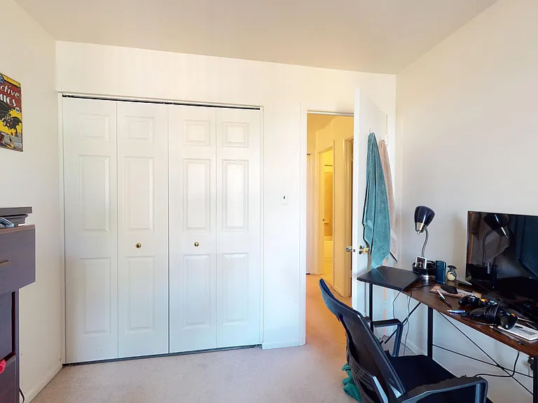 1601 S Hayes St #2 — Photo 20