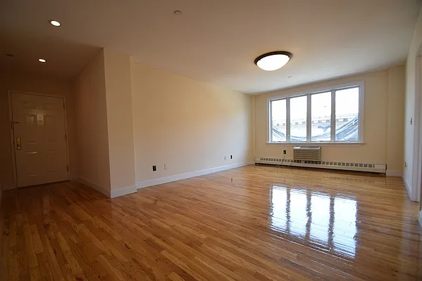 Rented by Urban Realty NYC | media 7