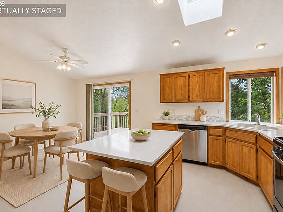 4th image of 6886 SE Reedville Creek Dr