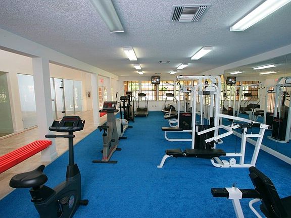4th image of 4607 Cason Cove Dr APT 425