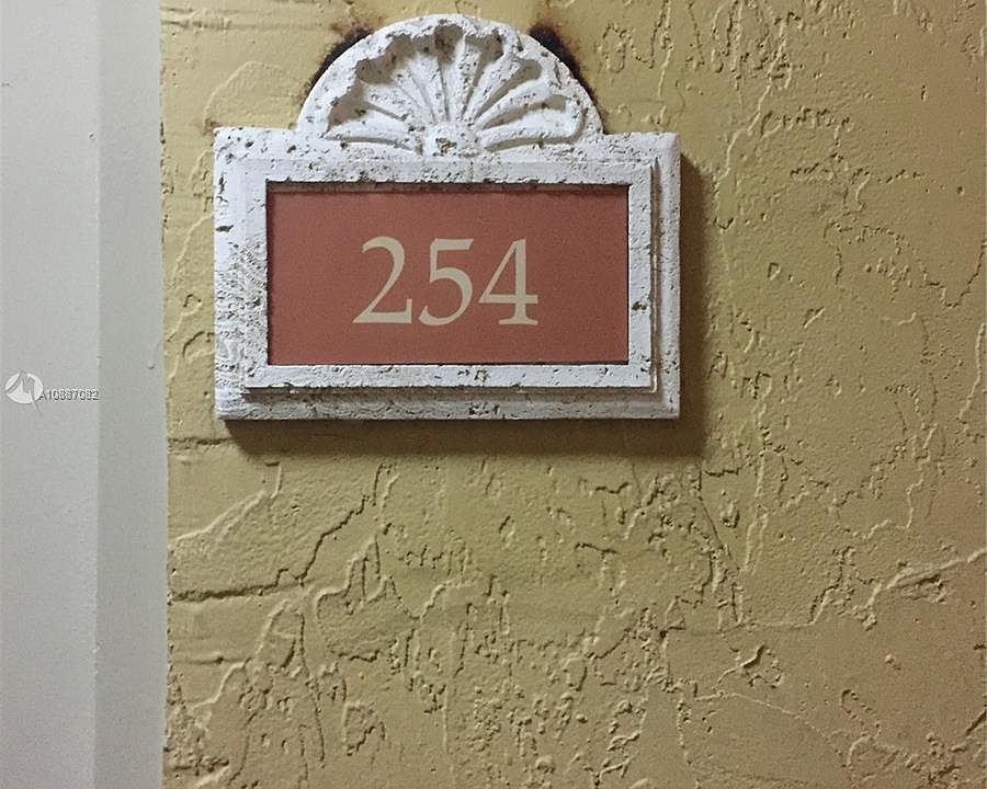 1st image of 8120 Geneva Ct APT 254
