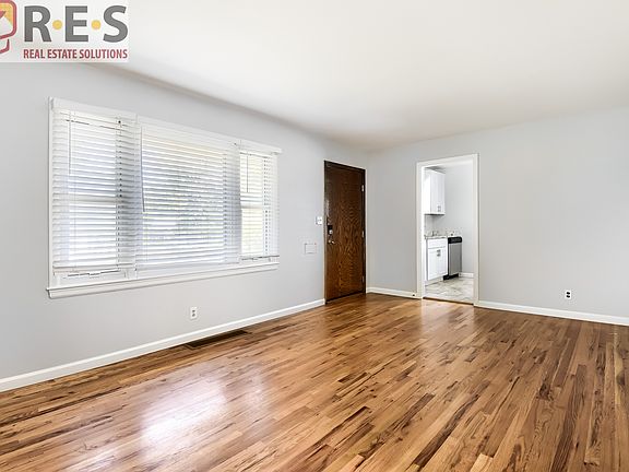 5th image of 2216 Elmira St