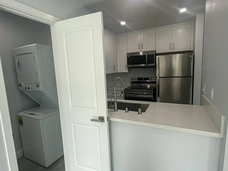Canyon Creek Apartments B — Photo 12