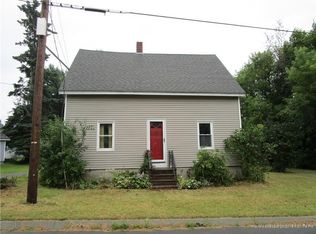 29 Water St, Milford, ME 04461
