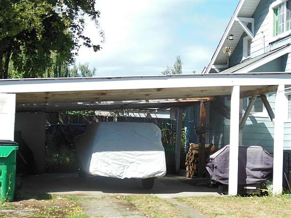 2nd image of 1809 Adams St SE
