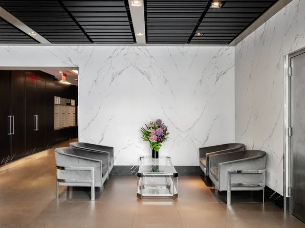 350 West 37th Street 28F image 11 of 12