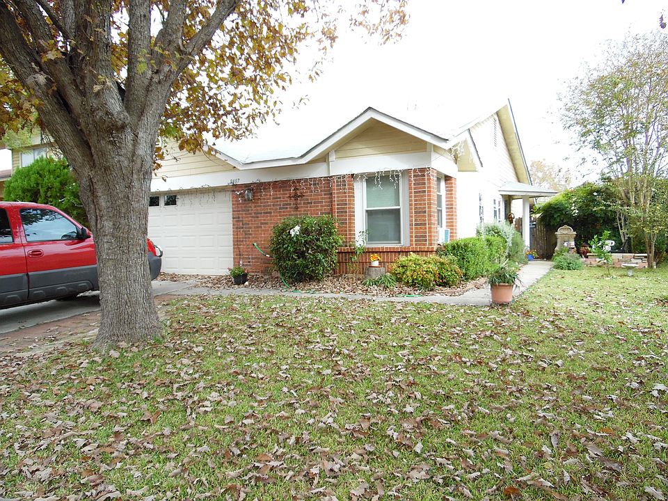 1st image of 9407 Valley Way Dr