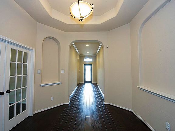 4th image of 17 Assisi Way Ln