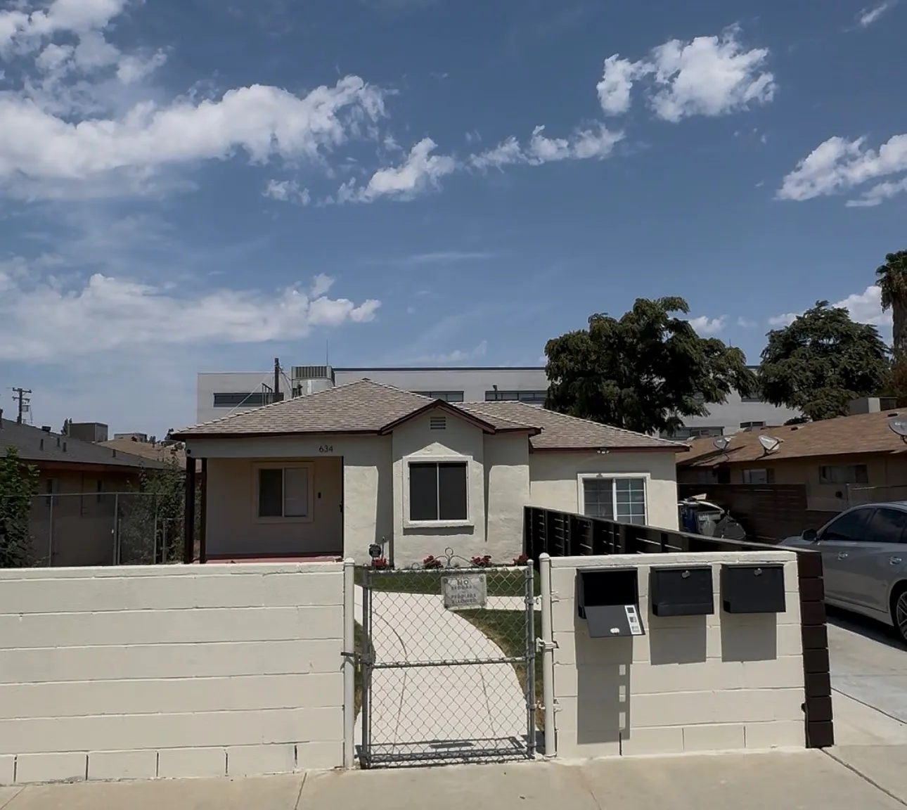 3 bed, $1,800 — Photo 1