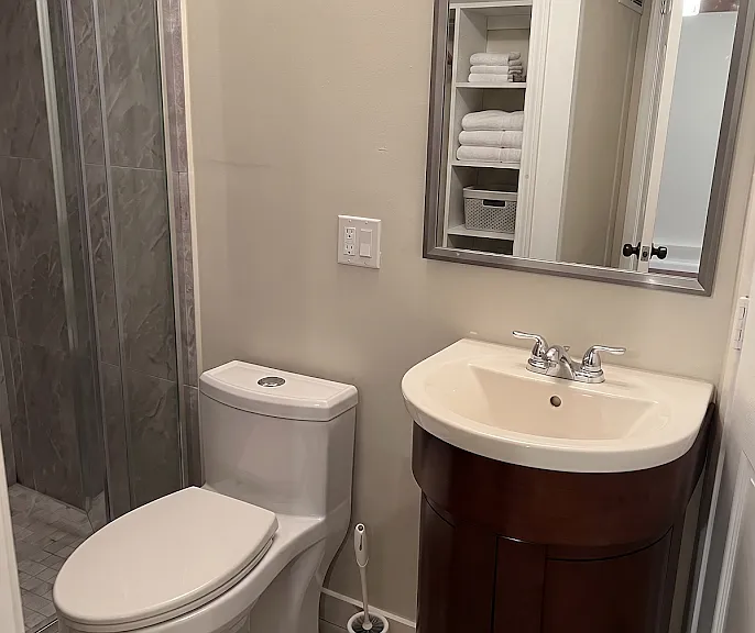 4600 Coventry Dr #5 — Photo 6