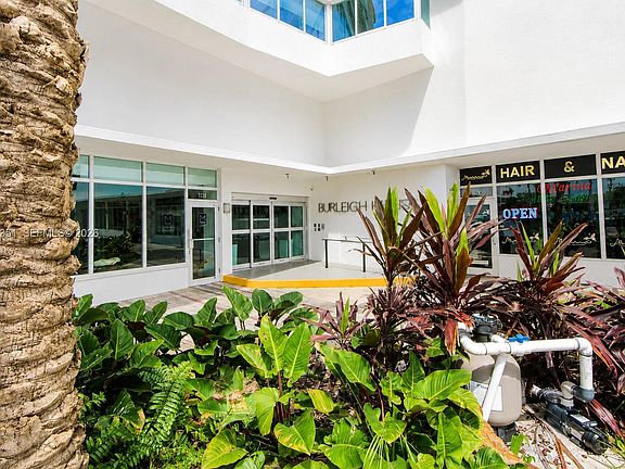 3rd image of 7135 Collins Ave APT 912