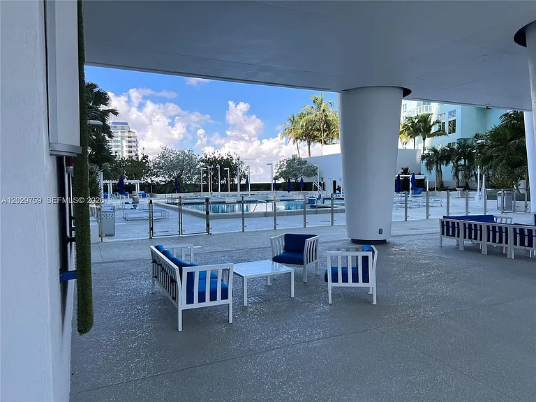 1800 N Bayshore Dr #3904 — Photo 16