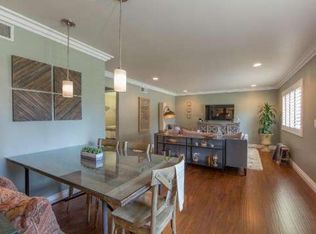 2075 Ave Vista Del Monte UNIT 1, Simi Valley, CA 93063