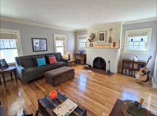 814 S Henderson St, Bloomington, IN 47401