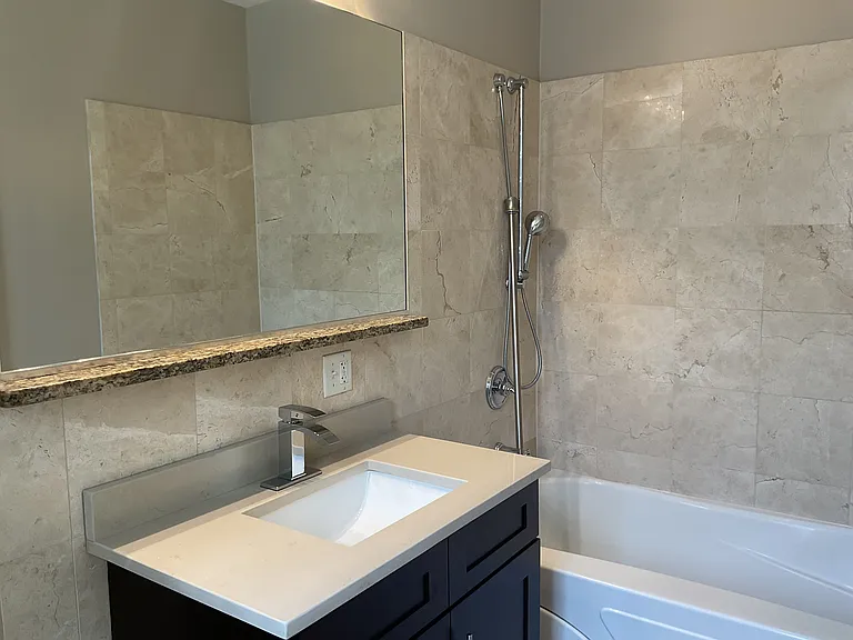 6549 S Minerva Ave #2S — Photo 6