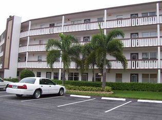 2004 Cornwall #2004-A, Boca Raton, FL 33434