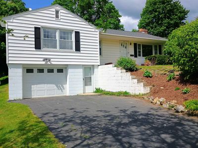 65 E Washington Street, Rutland, VT, 05701