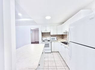 22 Risebrough Ave #BASEMENT, Toronto, ON M2M2E1