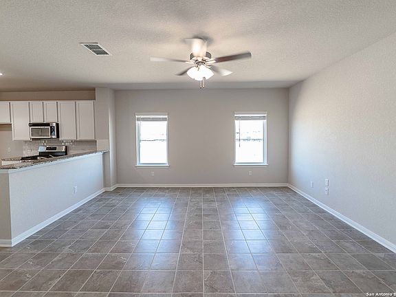 3rd image of 5230 Olene Flats