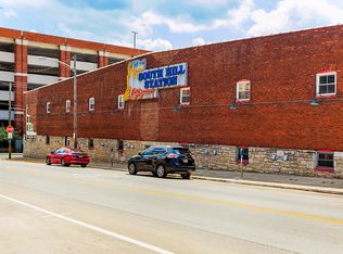 585 S Upper St APT 114, Lexington, KY 40508