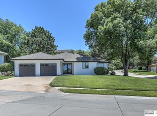 7015 S 142nd St, La Vista, NE 68138