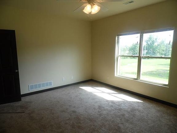 Large bedroom with walk in closets