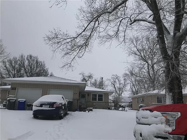 2nd image of 1032 S Pitt St