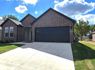 4227 Blossom Ave, Springdale, AR 72764