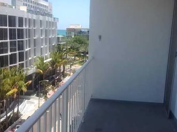 2829 Indian Creek Dr APT 704, Miami Beach, FL 33140
