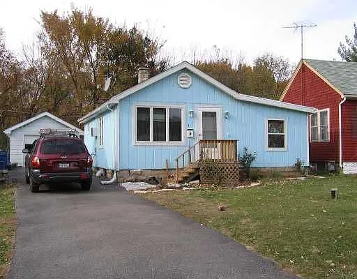 11 NW Circle Dr photo 1