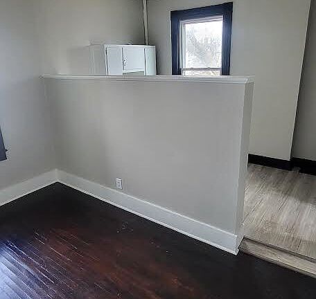 2nd image of 431 W Ash St Unit 4