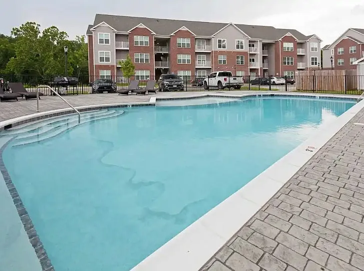 North Point Apartments — Photo 14
