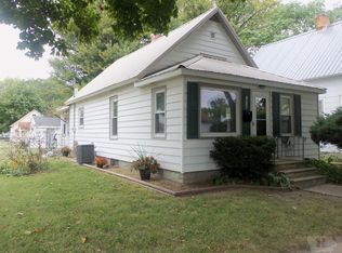 1925 Madison Ave, Burlington, IA