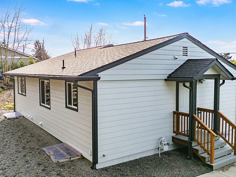 5801 S Cushman Ave #1 — Photo 19