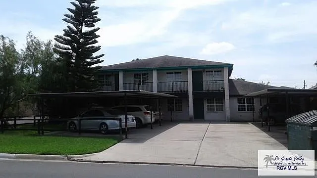 2 bed, 2.0 bath, 850 sqft, $1,025 — Photo 2