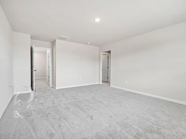 519 Marcus Way — Photo 17
