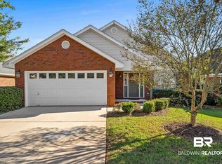 129 Cypress Ln, Fairhope, AL 36532