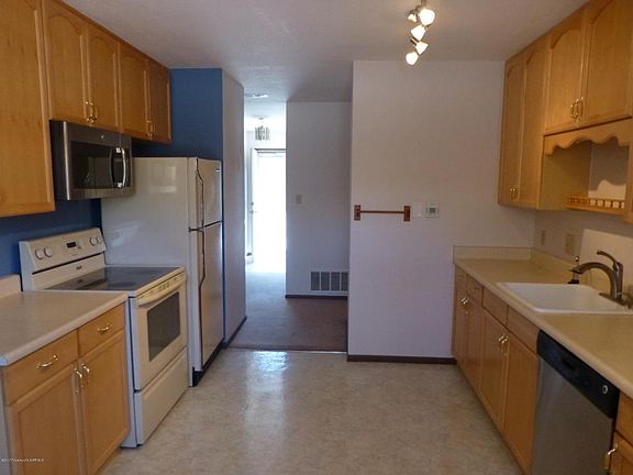 5th image of 4404 Bartens St