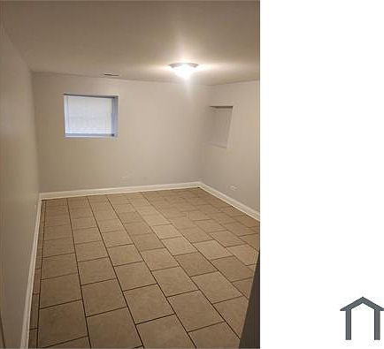 4th image of 6154 S Evans Ave #G