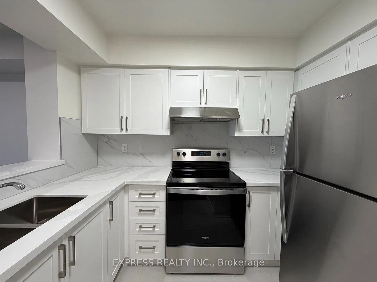 1 bed, $2,200 — Photo 2