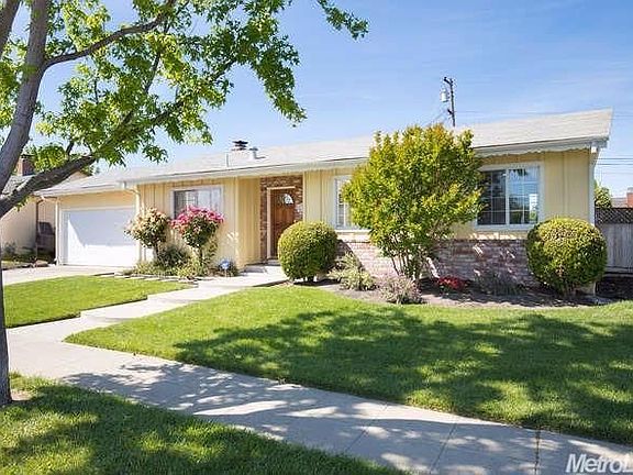 2nd image of 8375 Davona Dr