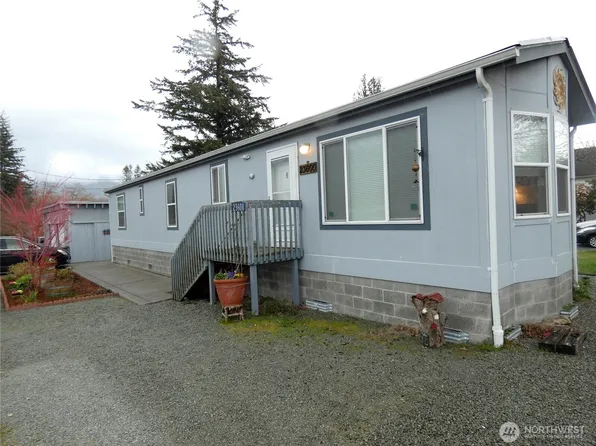 23600 Lake Street, Clear Lake, WA 98235