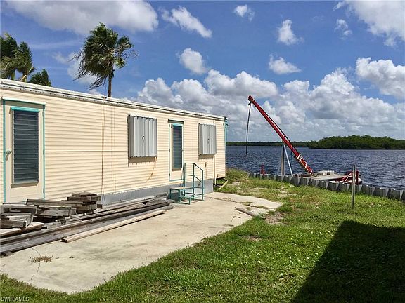 4th image of 56 Emily Ln