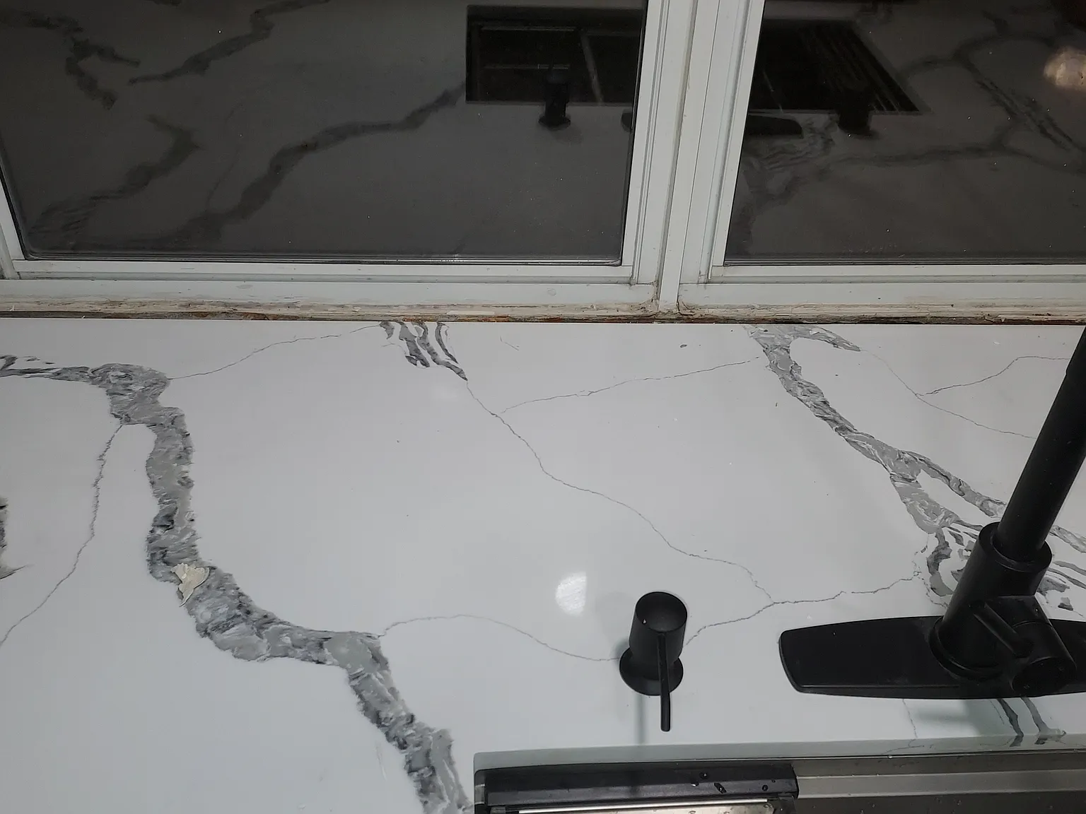 8813 Hampton Green Avenue — Photo 3