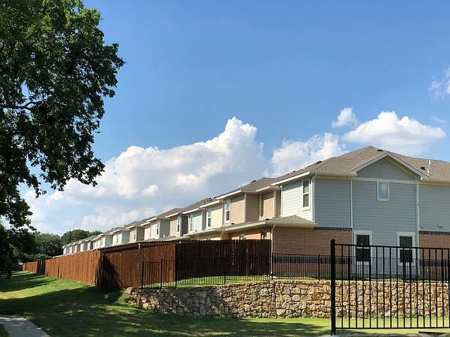 3516 Milan St — Photo 33