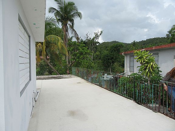 second floor 