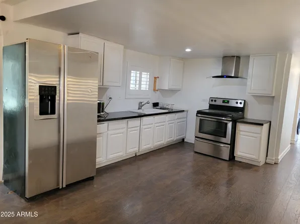 8401 N 67th Avenue #199, Glendale, AZ 85302